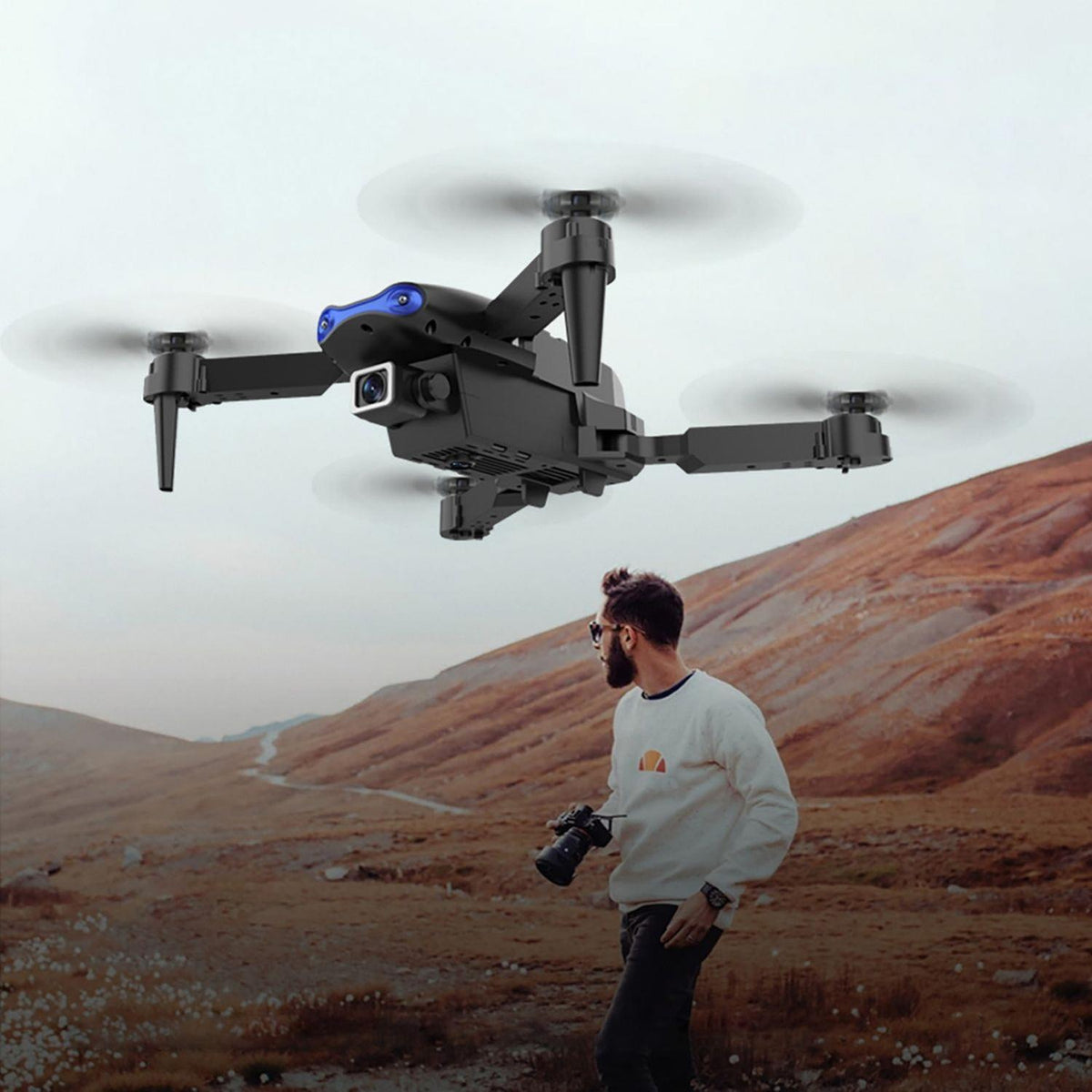 Drone Aéreo WIFI 2 Cámaras Recargable Estuche 20 MTS