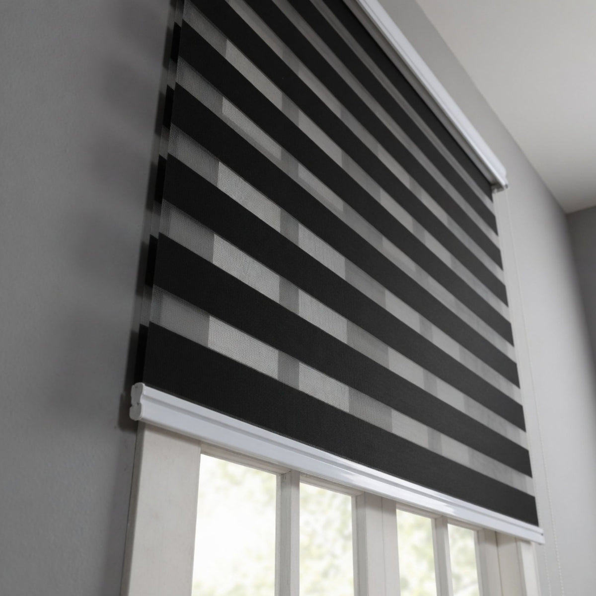 Cortina Roller Dúo Zebra Negra 130x220 CM